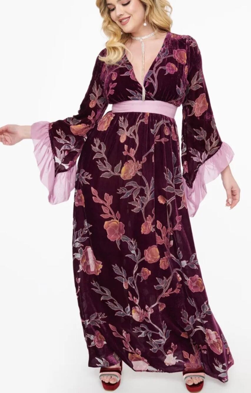 Unique Vintage 1970s Purple Floral Velvet Burnout  Bell Sleeve Maxi Dress 1X NWT